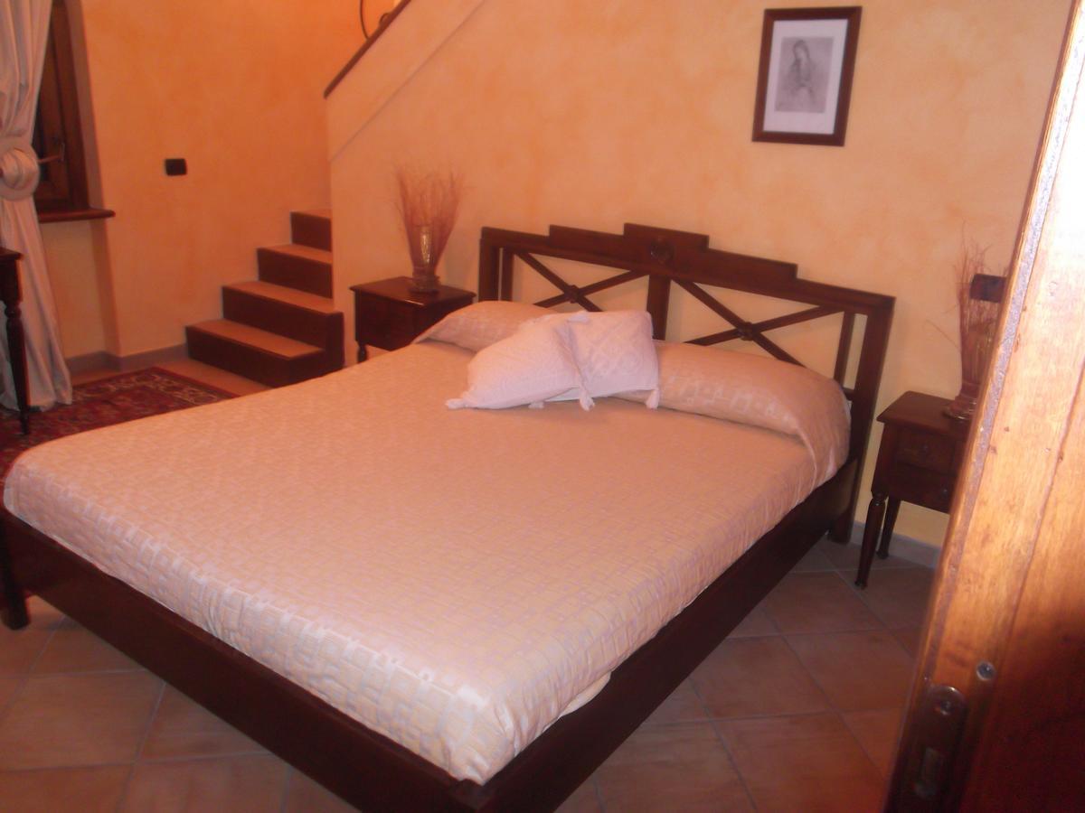 Canepina Agriturismo Casal Grande מראה חיצוני תמונה